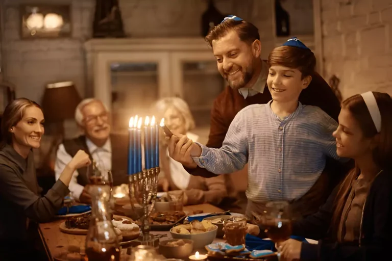 Jewish Holidays 2025 | Your Complete Guide to Dates, Traditions, and Observances